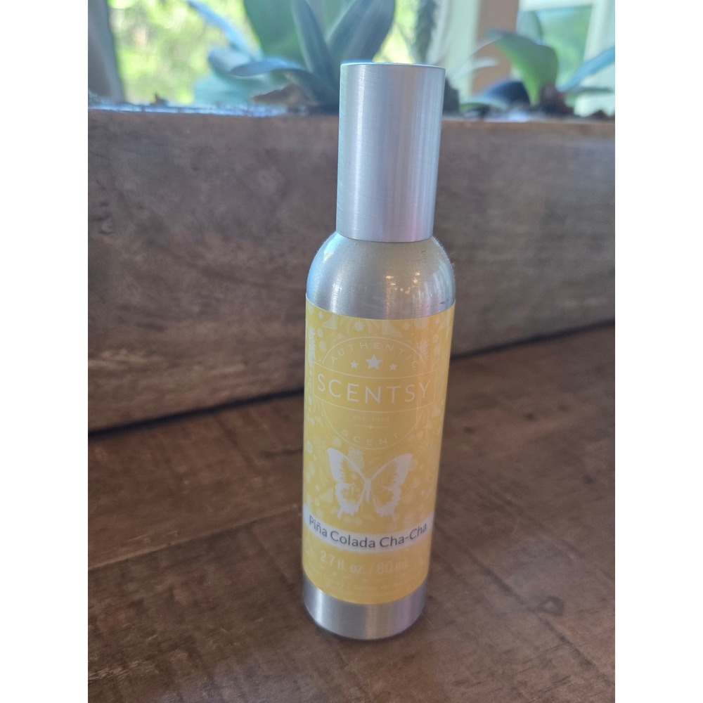 Scentsy Pina Colada Cha Cha room spray NEW